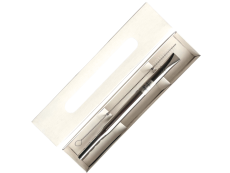Straus 21 cm / Media